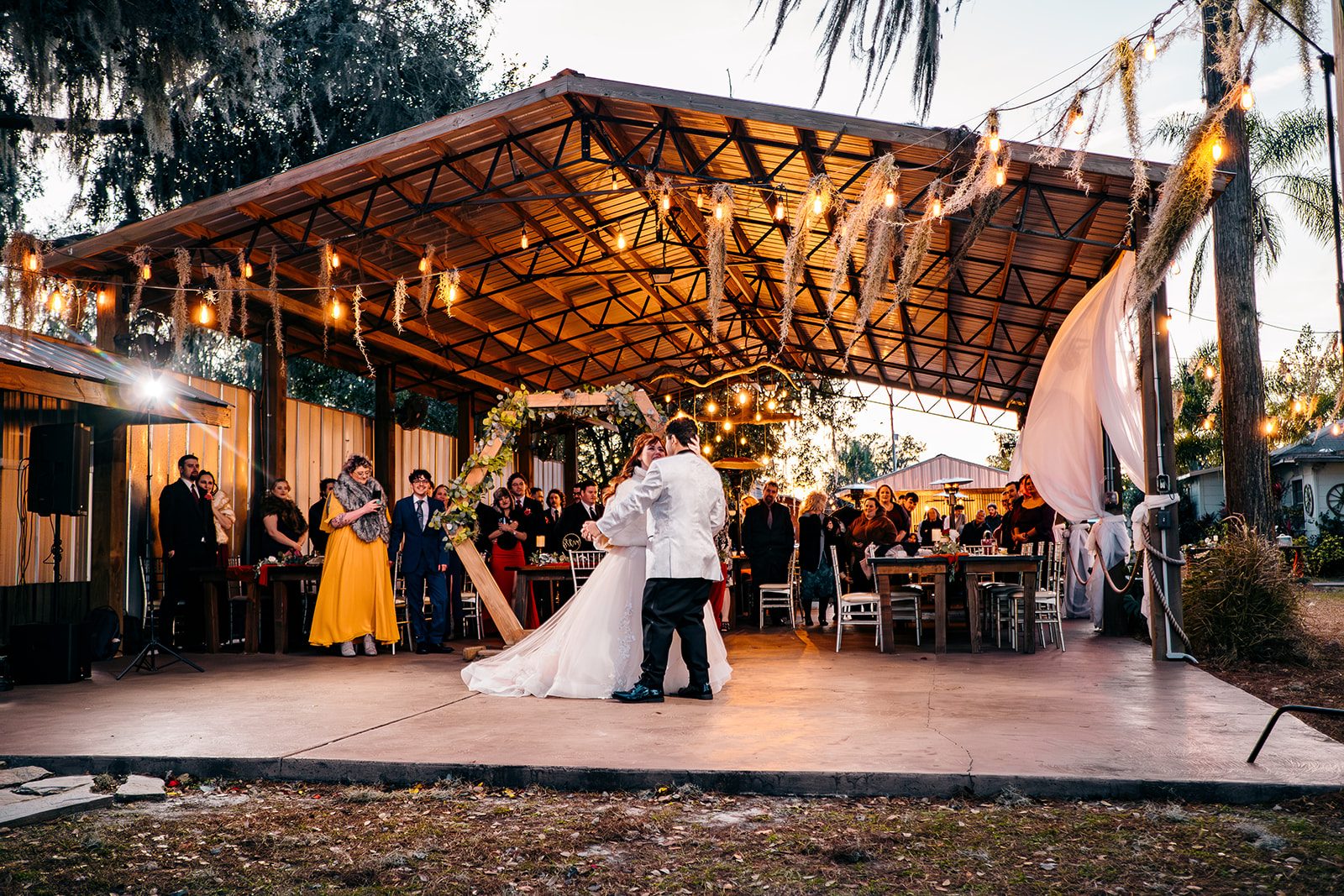 Heather + Andrew - Wedding at Knotted Roots on the Lake