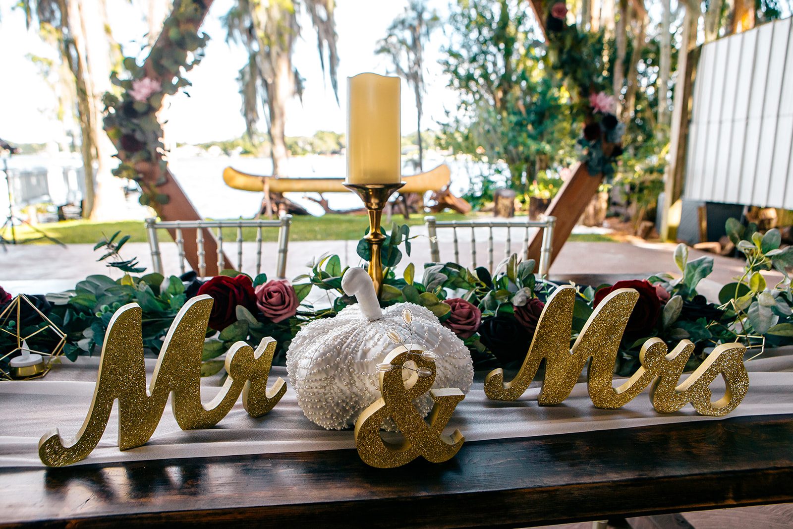 Joseph + Gia Wedding at Knotted Roots on the Lake