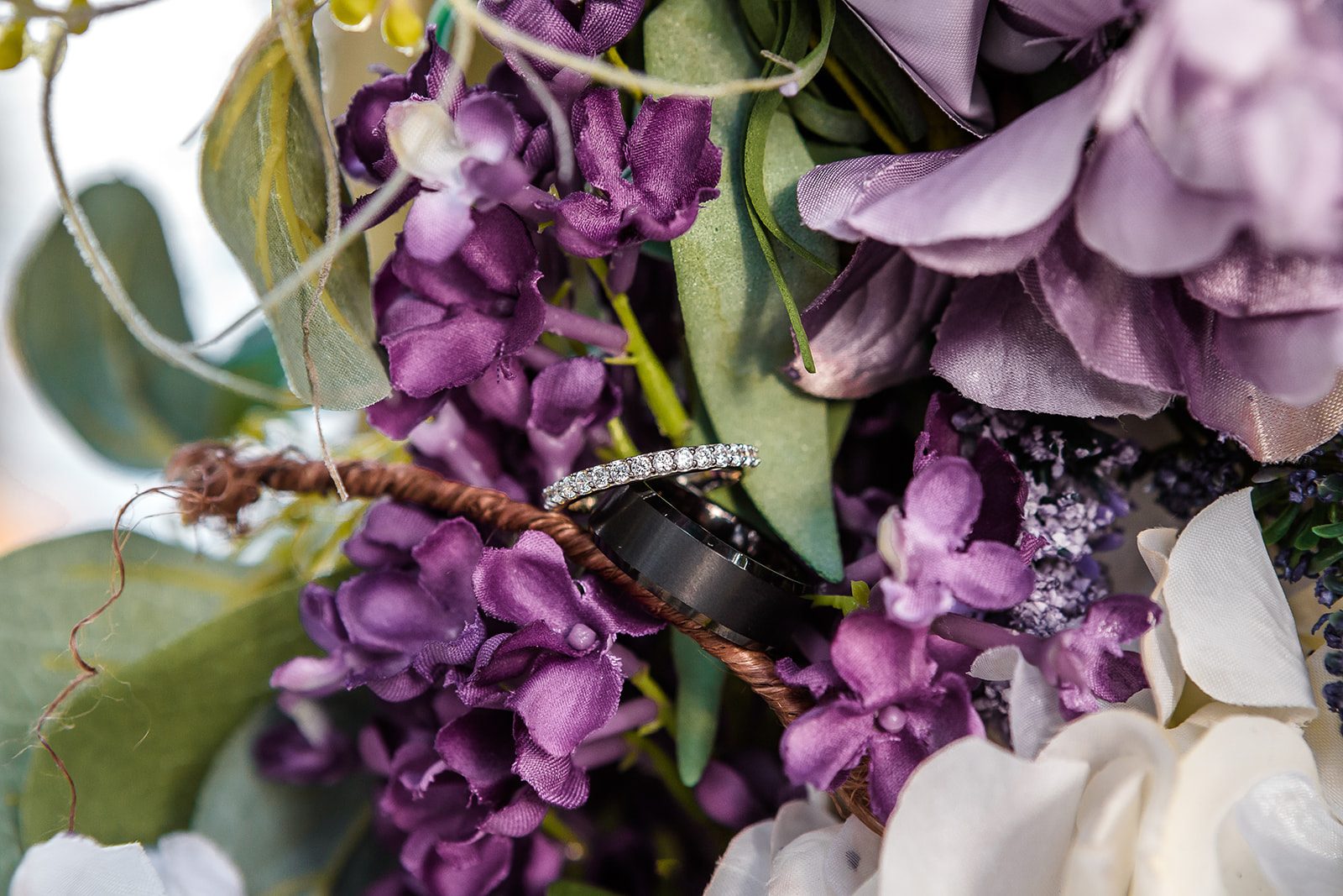 Michael + Linda - Wedding at Knotted Roots on the Lake