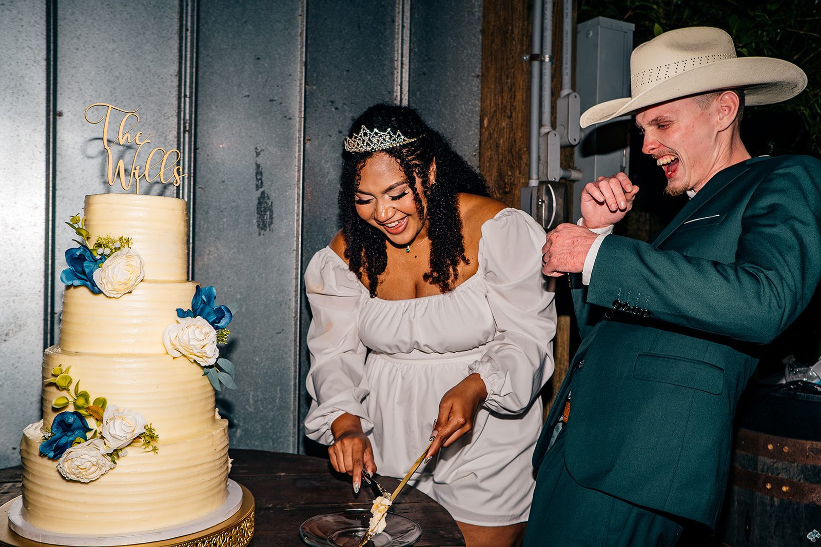 Nate + Brianna - Wedding at Knotted Roots on the Lake