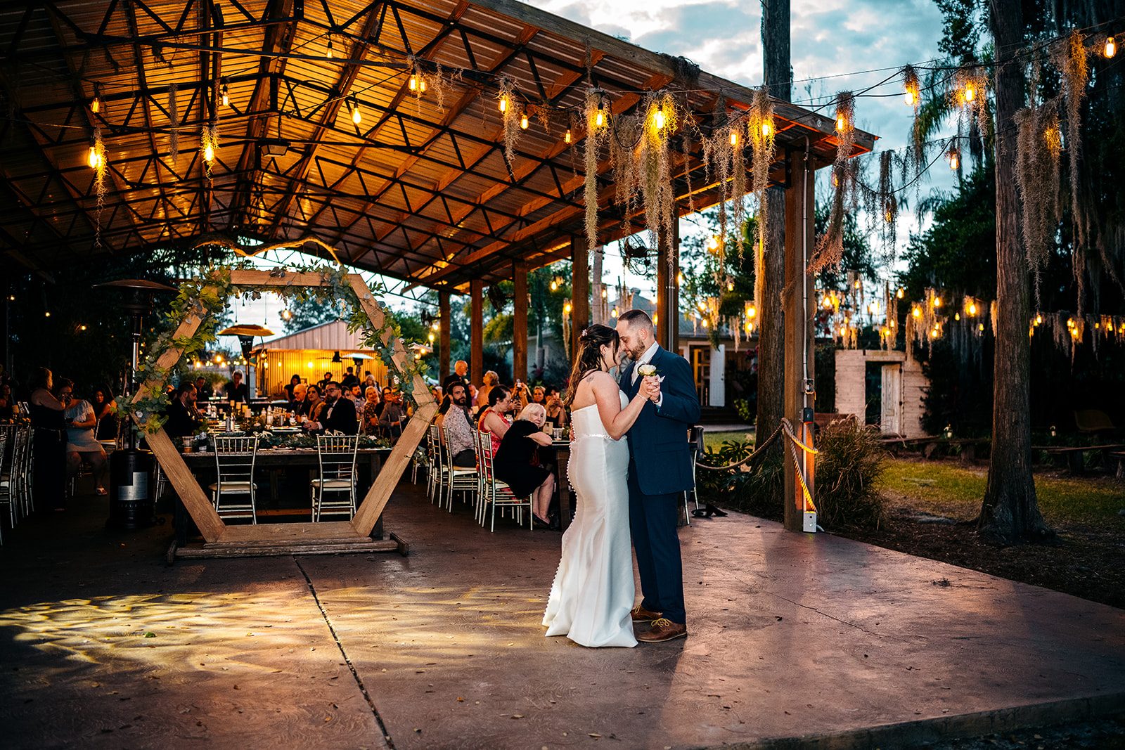 Tami + Charlie - Wedding at Knotted Roots on the Lake