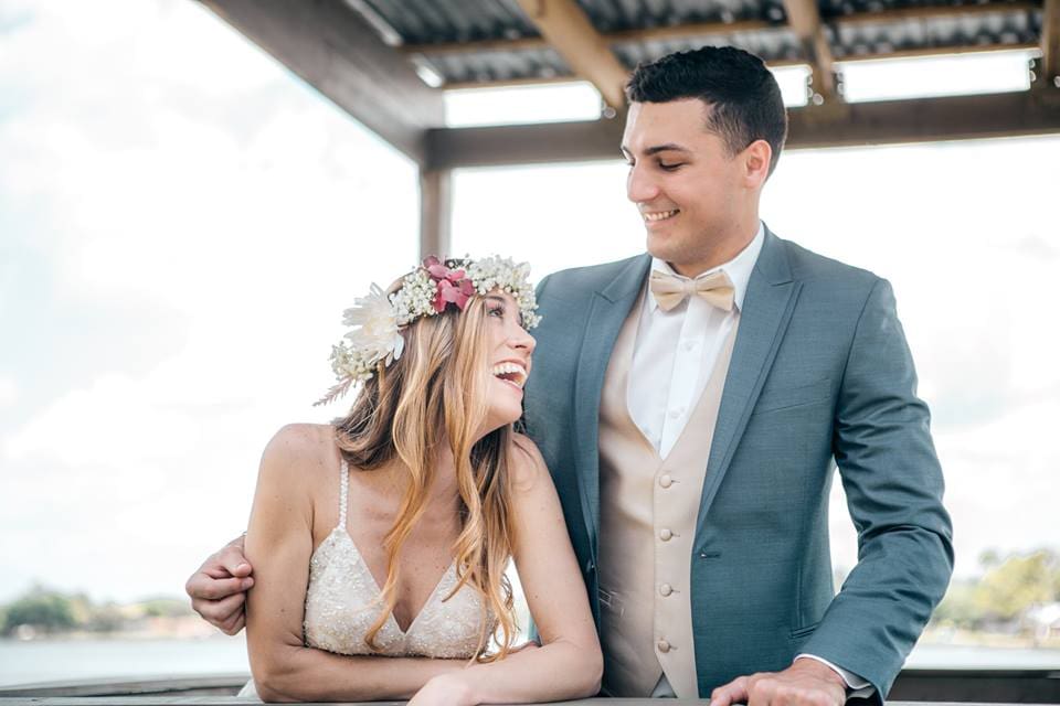 Knotted Roots on the Lake - Styled Shoot