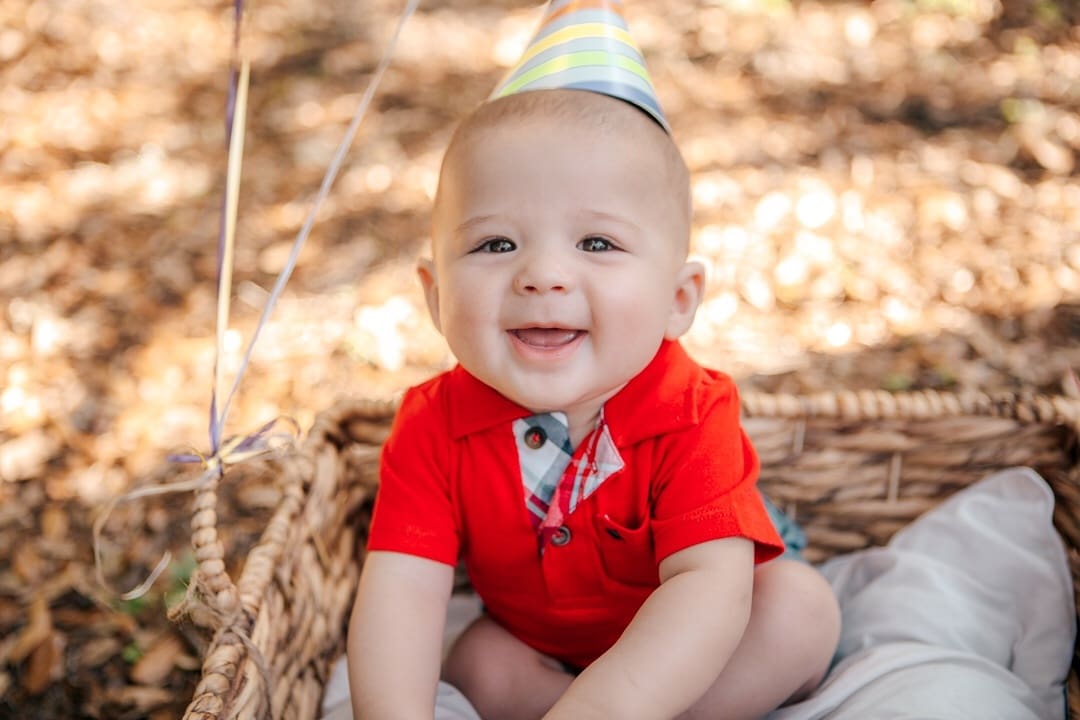 Infant Portrait at Eagle Lake Park