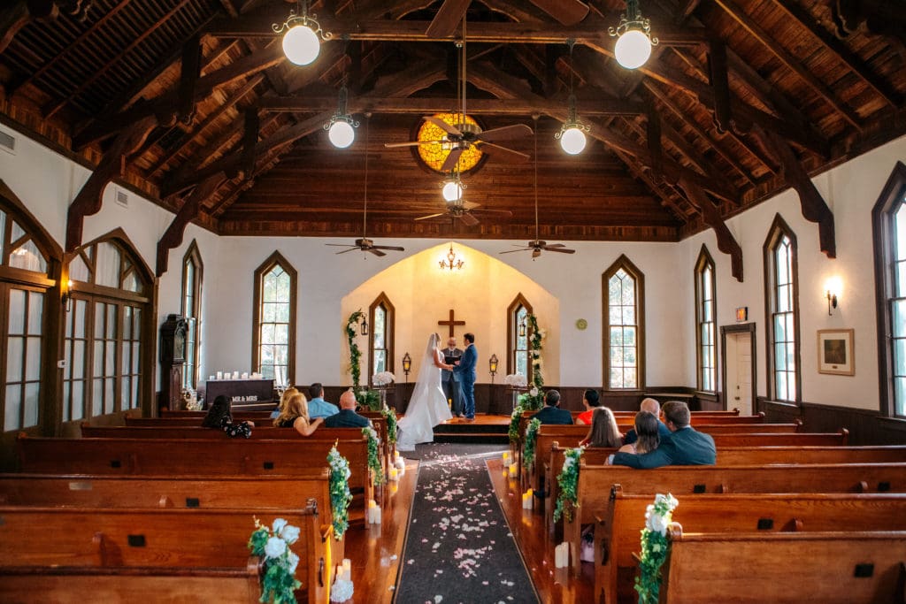 Reducing the Noise: How to Create a Stress-free Wedding