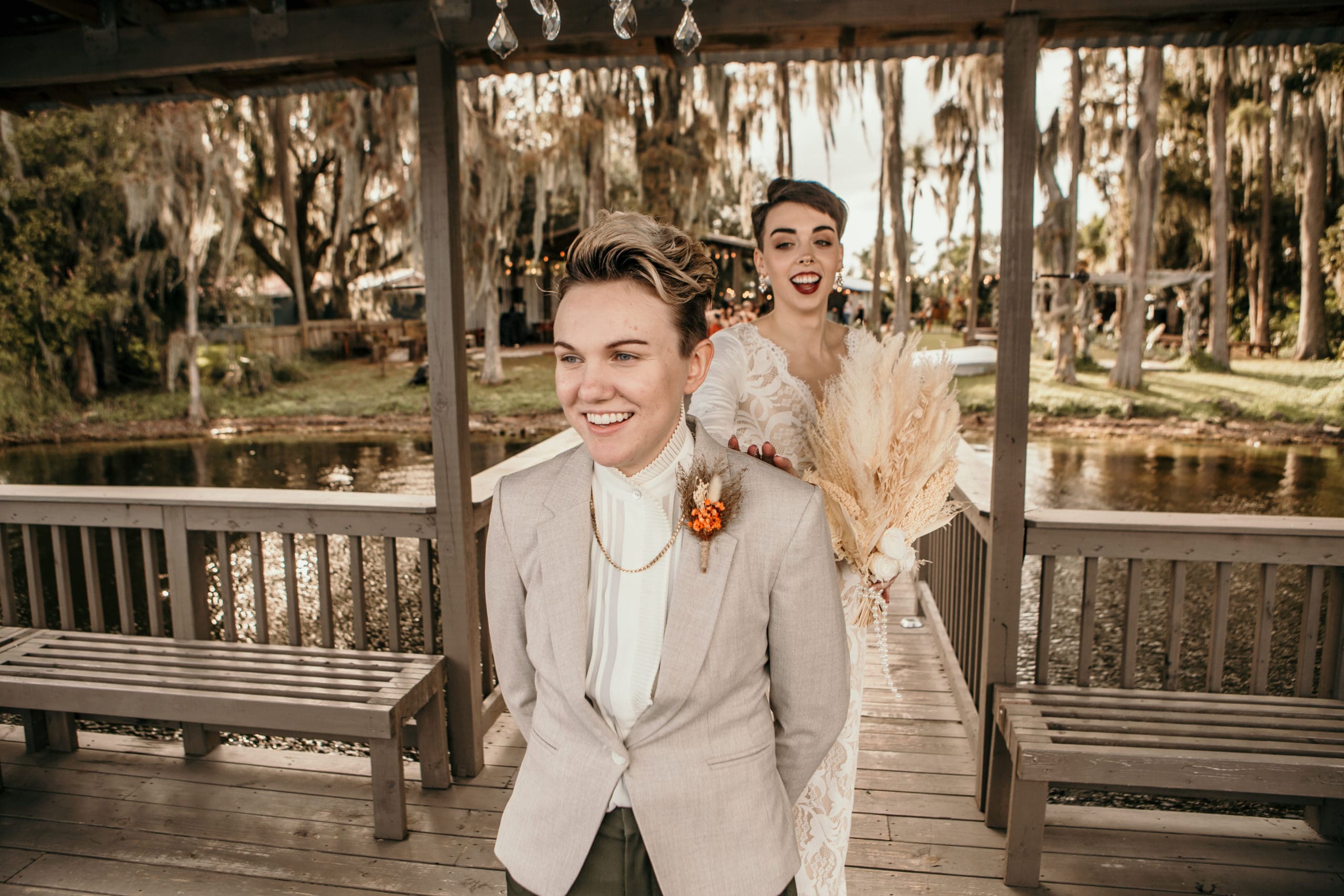 Standhaft Wedding at Knotted Roots on the Lake
